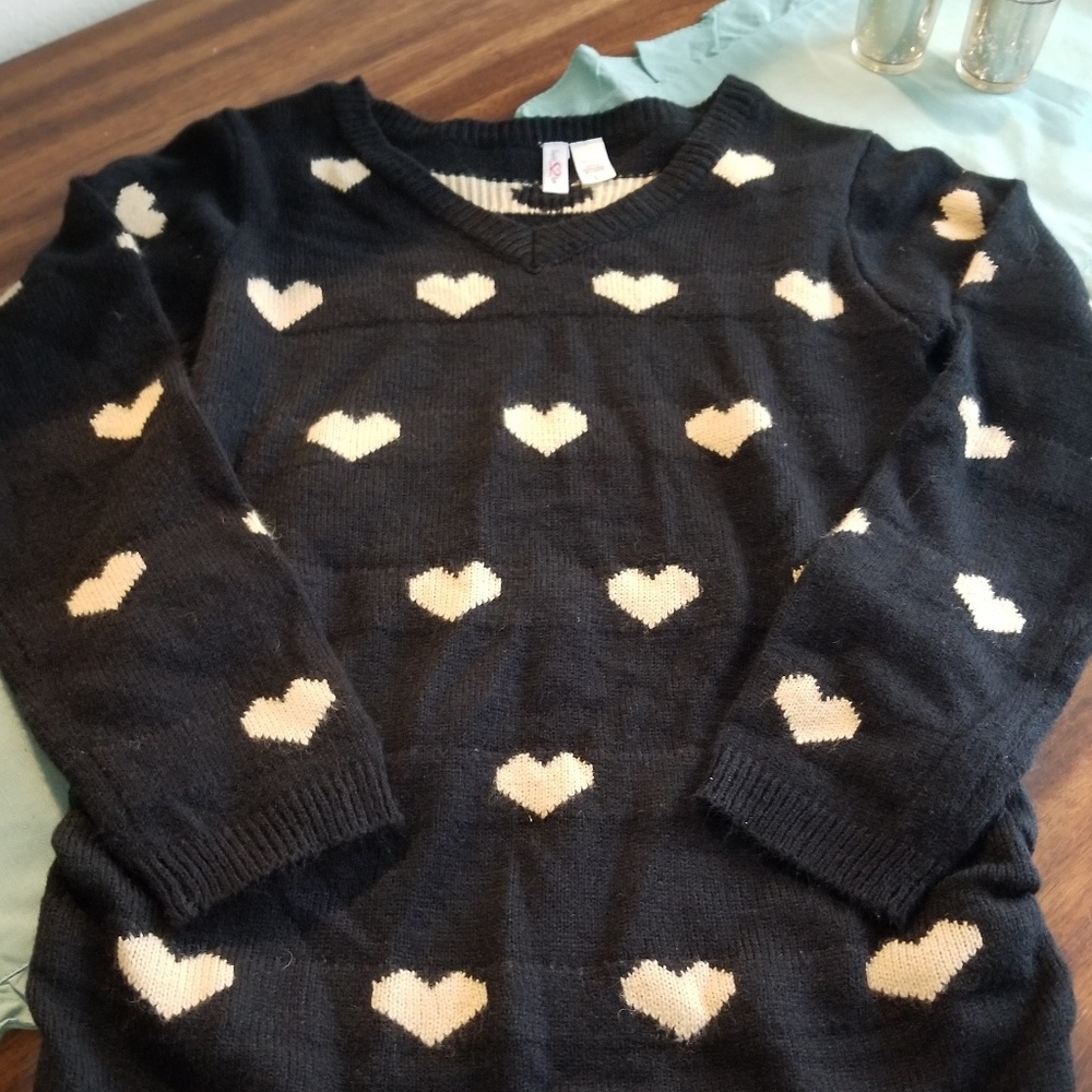 Maternity sweater